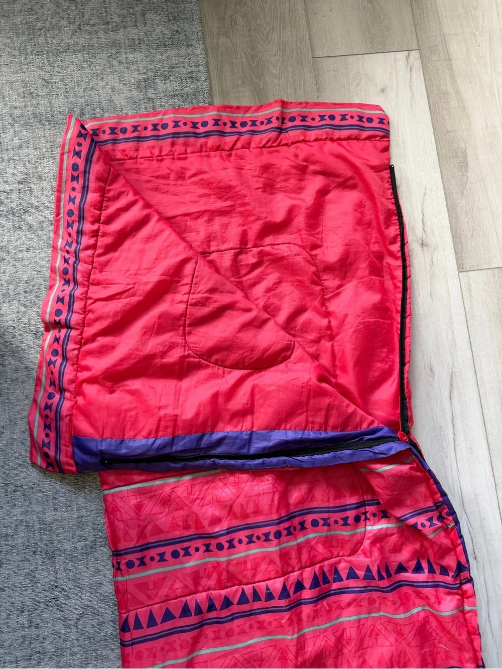 Coleman youth size sleeping bad Aztec pattern